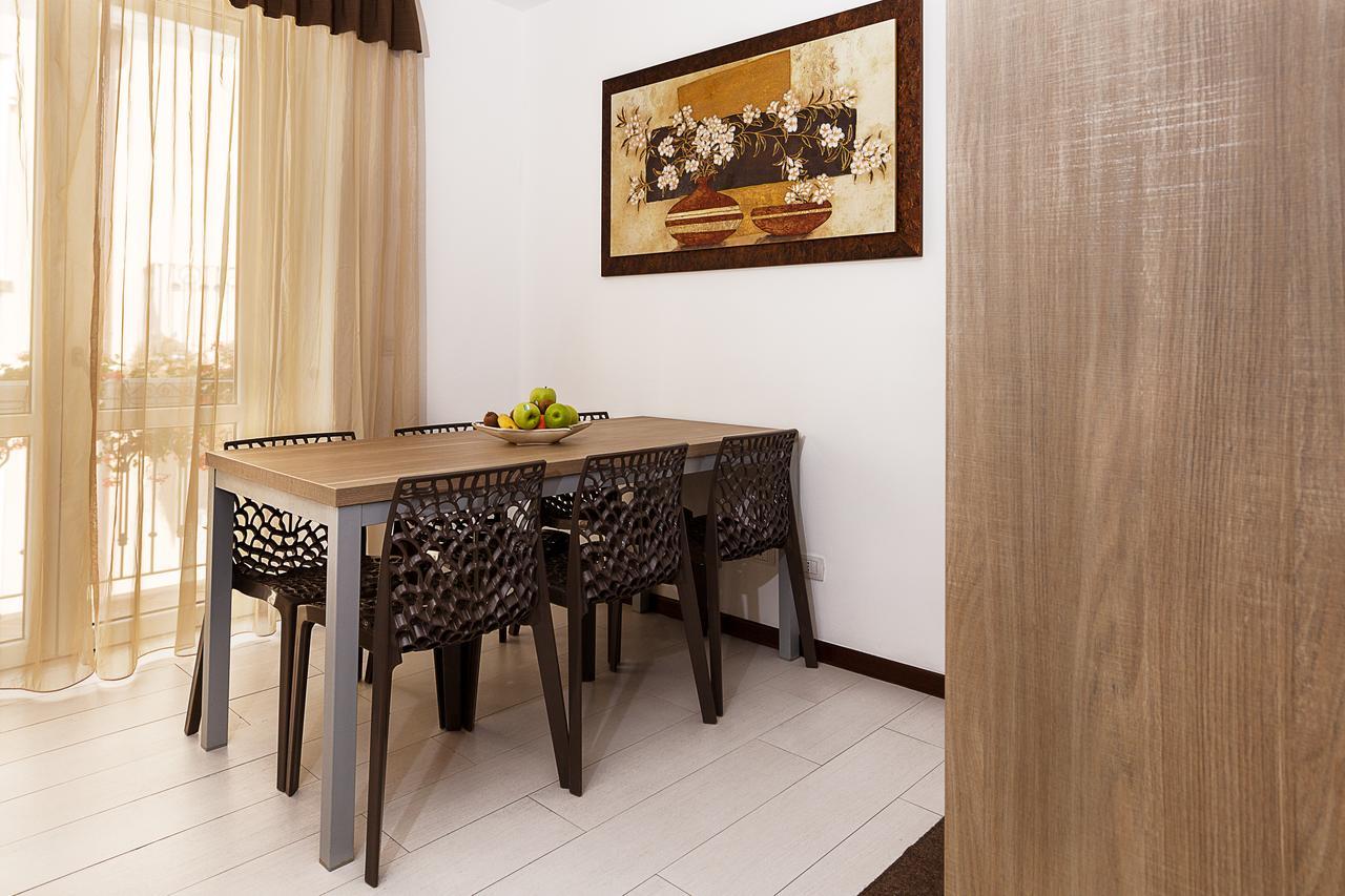 Le Residenze Del Centro Aparthotel Olbia Buitenkant foto