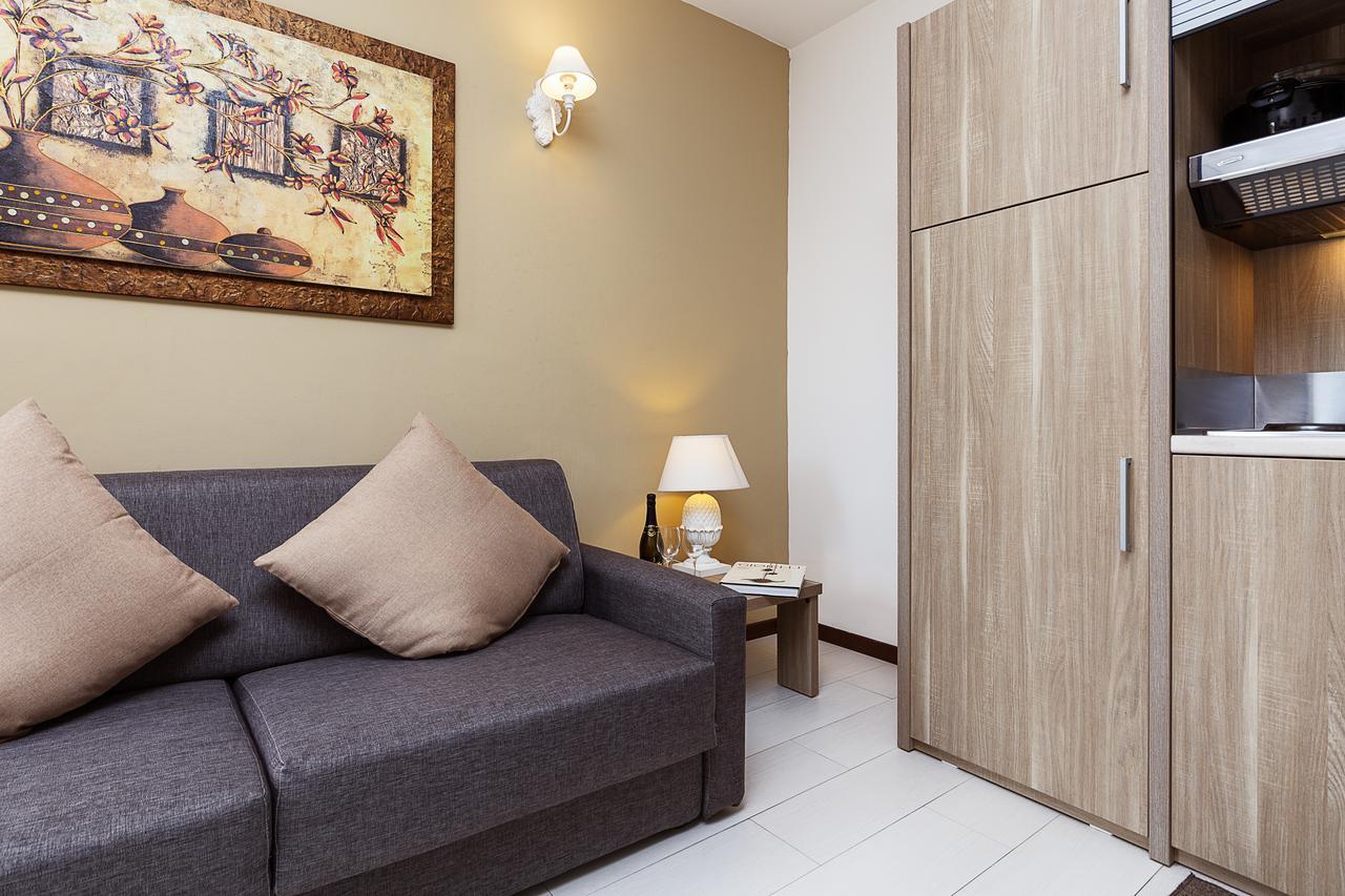 Le Residenze Del Centro Aparthotel Olbia Buitenkant foto